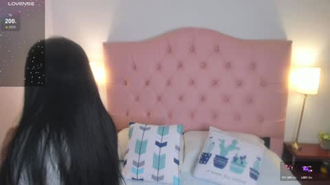 Snapshot of laurenn_smitth chatting on 01-28-25, 12:32 laurenn_smitth online show from 01-28-25, 12:32