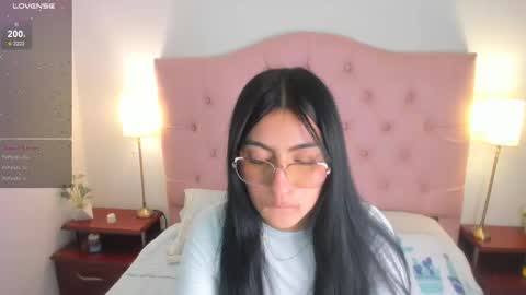Snapshot of laurenn_smitth chatting on 02-10-25, 03:32 laurenn_smitth online show from 02-10-25, 03:32