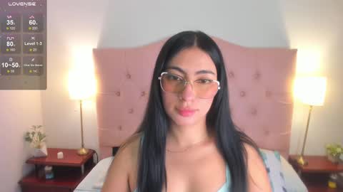 Snapshot of laurenn_smitth chatting on 02-11-25, 12:27 laurenn_smitth online show from 02-11-25, 12:27