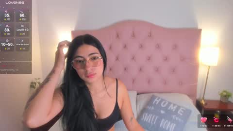 Snapshot of laurenn_smitth chatting on 02-28-25, 12:31 laurenn_smitth online show from 02-28-25, 12:31