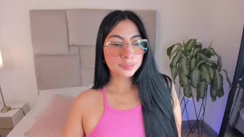 Snapshot of laurenn_smitth chatting on 09-23-25, 01:03 laurenn_smitth online show from 09-23-25, 01:03