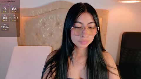 Snapshot of laurenn_smitth chatting on 10-20-25, 02:17 laurenn_smitth online show from 10-20-25, 02:17