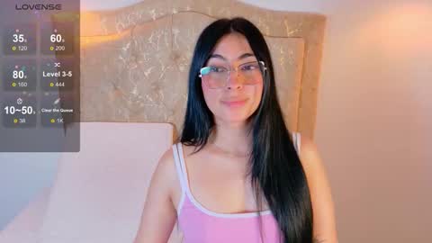 laurenn_smitth online show from 11-19-25, 01:33