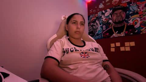 Laurent online show from 11-06-25, 06:14