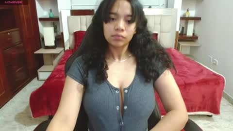 Snapshot of laurent1_ chatting on 02-05-25, 03:23 laurent online show from 02-05-25, 03:23