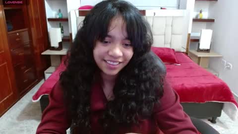 Snapshot of laurent1_ chatting on 02-10-25, 09:58 laurent online show from 02-10-25, 09:58