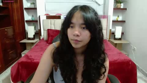 Snapshot of laurent1_ chatting on 03-06-25, 03:02 laurent online show from 03-06-25, 03:02