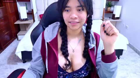 Snapshot of laurent1_ chatting on 09-09-25, 03:06 laurent online show from 09-09-25, 03:06