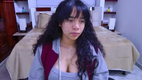 Snapshot of laurent1_ chatting on 10-02-25, 03:02 laurent online show from 10-02-25, 03:02