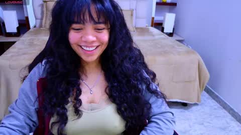 Snapshot of laurent1_ chatting on 10-03-25, 03:47 laurent online show from 10-03-25, 03:47