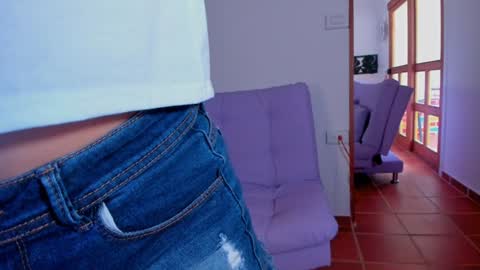 Lucie  online show from 01-07-25, 06:35