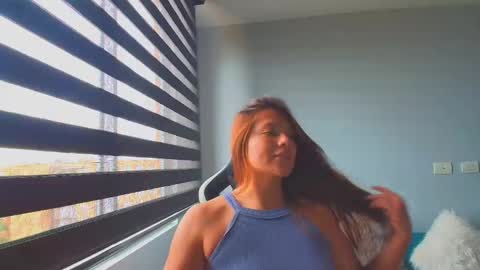 Lauri online show from 04-15-26, 07:21