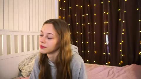 Snapshot of lauricejoto chatting on 05-07-26, 08:42 Kate online show from 05-07-26, 08:42