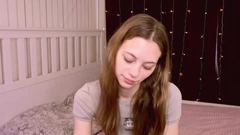 Snapshot of lauricejoto chatting on 05-23-26, 08:51 Kate online show from 05-23-26, 08:51