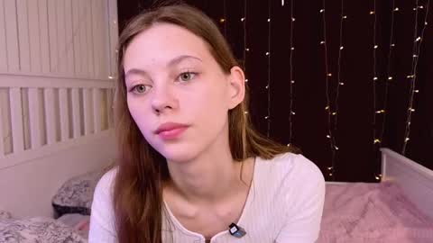 Snapshot of lauricejoto chatting on 06-09-26, 08:37 Kate online show from 06-09-26, 08:37