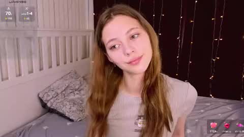 Snapshot of lauricejoto chatting on 06-17-26, 09:01 Kate online show from 06-17-26, 09:01