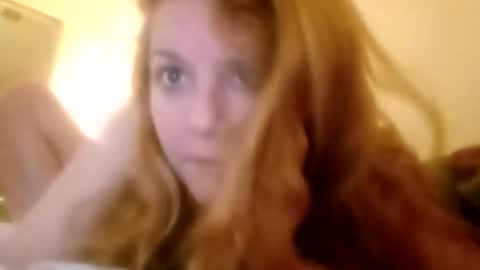 Snapshot of lauriehotxxx chatting on 09-29-25, 07:08 lauriehotxxx online show from 09-29-25, 07:08