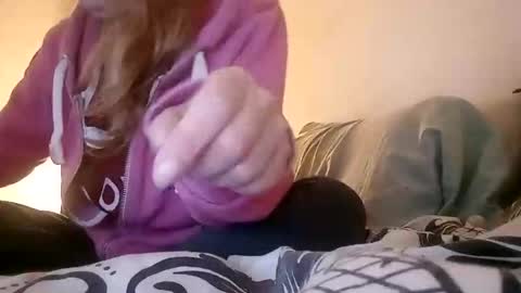 Snapshot of lauriehotxxx chatting on 12-17-25, 04:13 lauriehotxxx online show from 12-17-25, 04:13