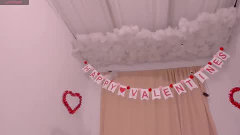 Lauu G online show from 02-08-25, 06:54