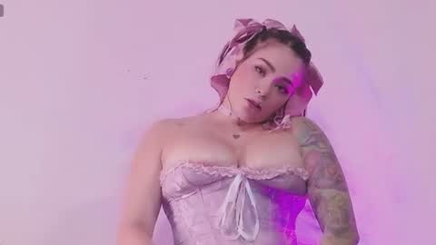    online show from 06-20-26, 12:36