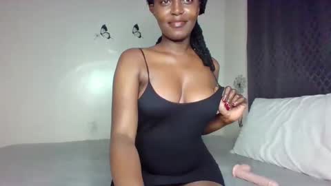 Snapshot of lav285407 chatting on 12-19-24, 03:51 lav285407 online show from 12-19-24, 03:51