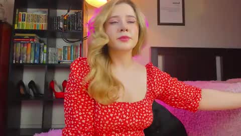 Snapshot of lavender_tender chatting on 10-02-25, 08:27 Lav online show from 10-02-25, 08:27