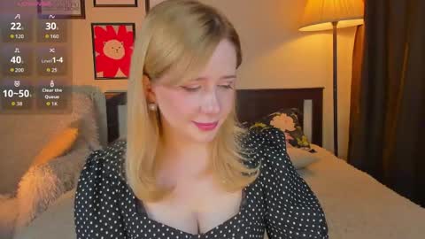 Snapshot of lavender_tender chatting on 05-16-26, 07:05 Lav online show from 05-16-26, 07:05