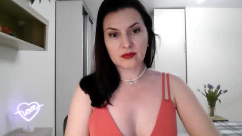 Snapshot of lavender_victoria chatting on 03-10-25, 07:18 Diana online show from 03-10-25, 07:18