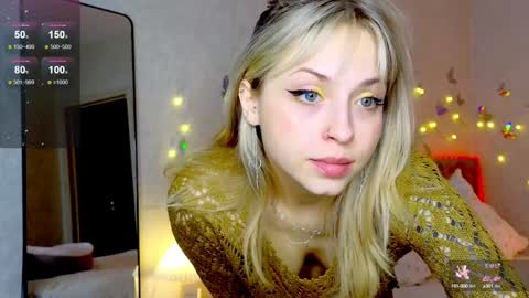 Snapshot of lavenderlav chatting on 01-24-25, 02:51 Melissa online show from 01-24-25, 02:51