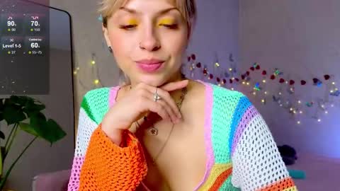 Snapshot of lavenderlav chatting on 09-15-25, 12:05 Melissa online show from 09-15-25, 12:05