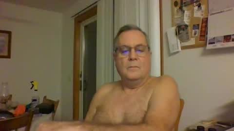 lawnboy62 online show from 12-05-24, 02:42