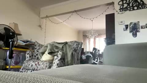 lawrencegreg106 online show from 11-06-25, 03:46