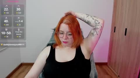 laylaah online show from 12-20-25, 11:56