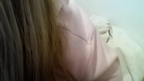 layannalea online show from 03-04-25, 04:49