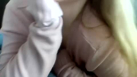 layannalea online show from 03-11-25, 08:09