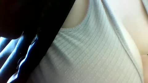 layannalea online show from 05-12-26, 09:56