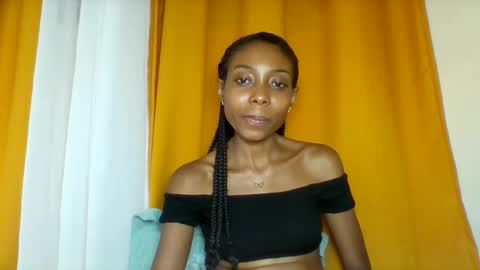 layannek online show from 11-17-25, 08:03