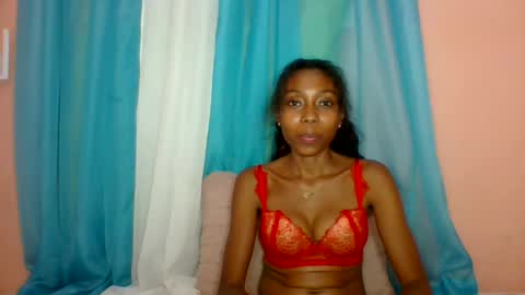 layannek online show from 06-26-26, 06:56