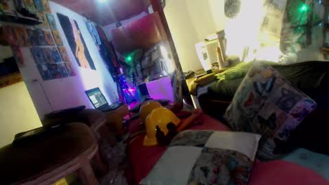 Laye19 online show from 01-23-25, 09:07