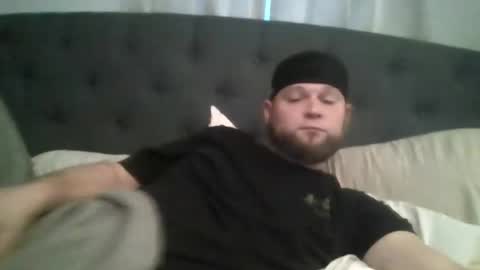 layinlow42 online show from 12-19-24, 12:34
