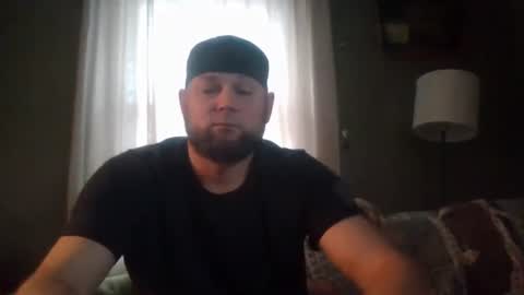 layinlow42 online show from 01-01-25, 03:35
