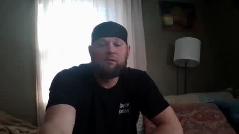 layinlow42 online show from 02-01-25, 07:44