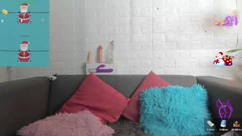 Snapshot of layla_707 chatting on 12-28-24, 01:39 Layla online show from 12-28-24, 01:39