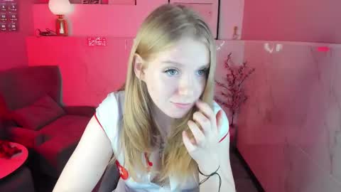 layla_glam online show from 10-02-25, 01:29