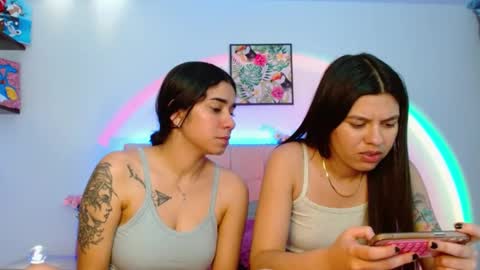 Snapshot of layla_roma chatting on 01-25-25, 04:45 Lia and Rachel online show from 01-25-25, 04:45