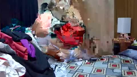 kelly online show from 11-25-25, 10:21