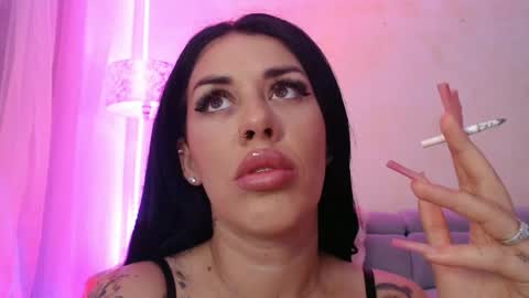 Snapshot of laylacruz chatting on 05-29-26, 05:05 laylacruz online show from 05-29-26, 05:05