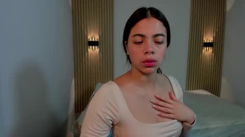 LaylaEmber online show from 01-08-26, 12:29