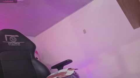 laylafoxy_tay online show from 12-03-25, 03:47