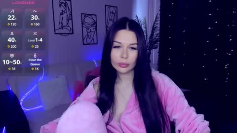 Snapshot of laylagreat chatting on 09-29-25, 11:15 laylagreat online show from 09-29-25, 11:15